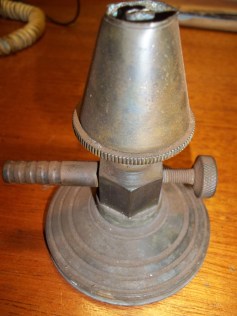 Velho Bico de Teflu.